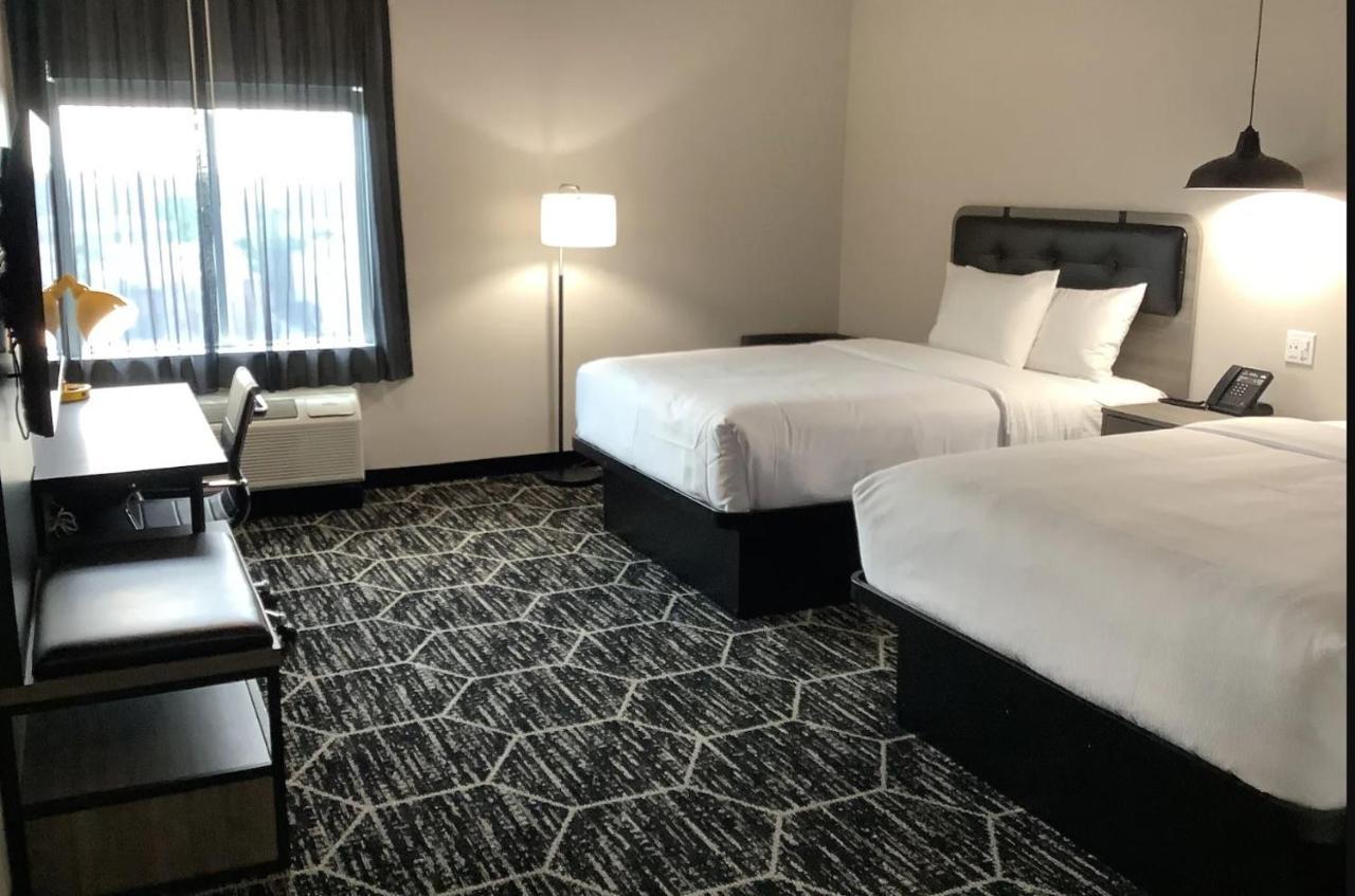 La Quinta Inn & Suites By Wyndham Corpus Christi Southeast Экстерьер фото